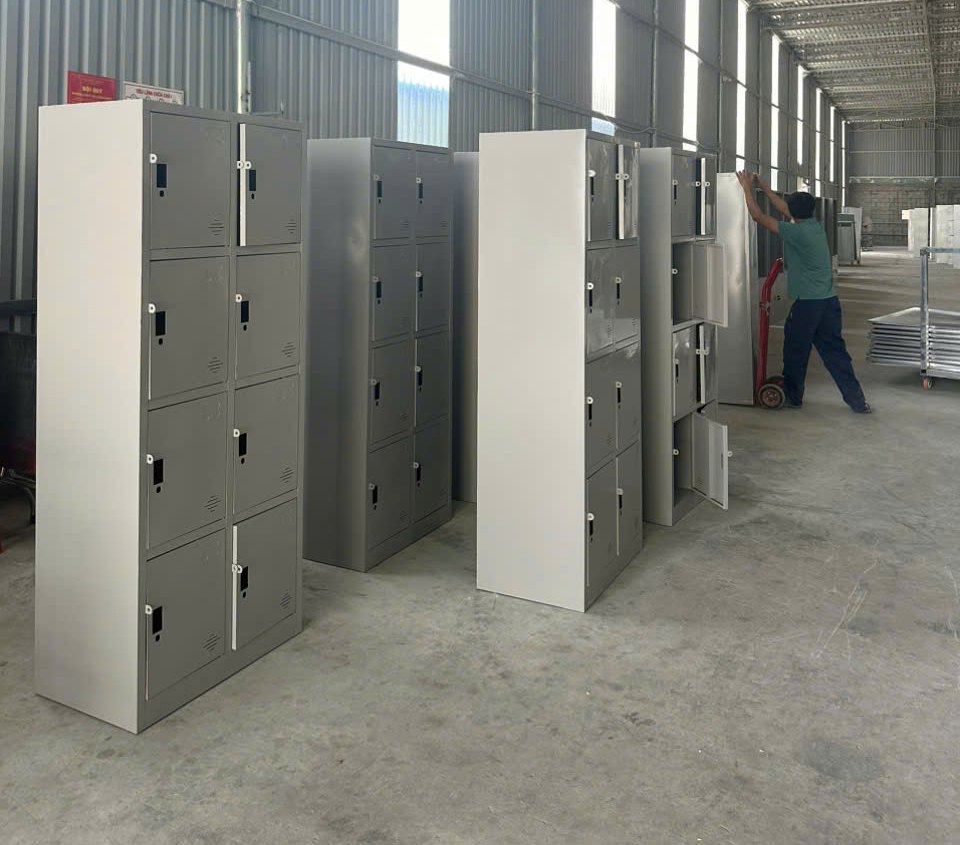 Hình thực tế Tủ Locker 8 Ngăn 8c2k